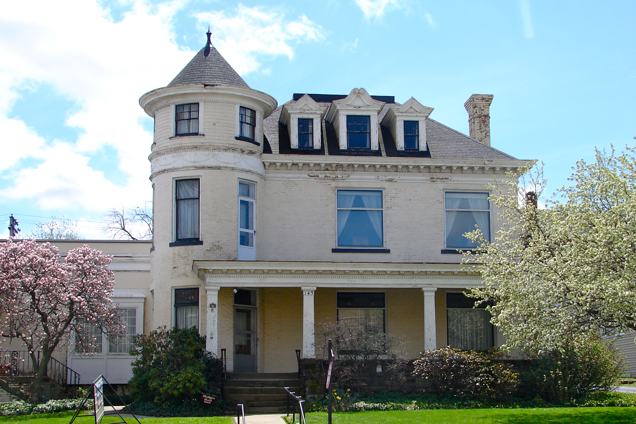 Mansfield Women's Club paranormal
