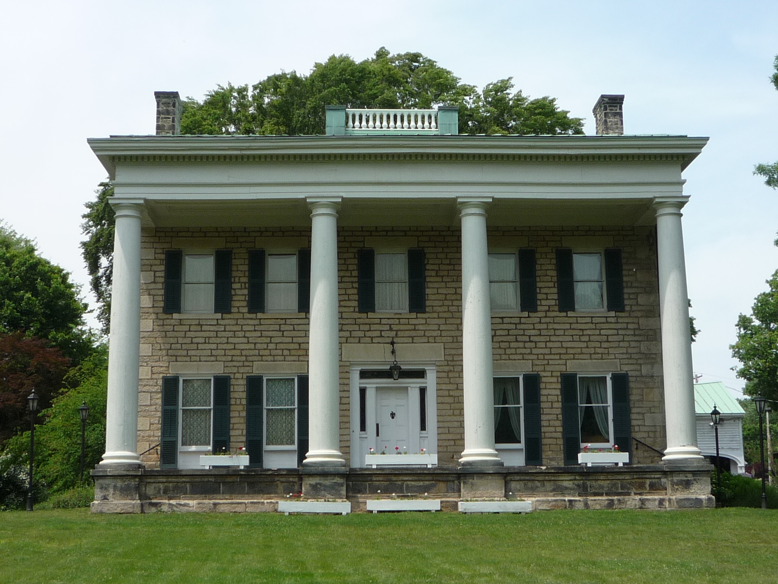 Perkins Stone Mansion paranormal