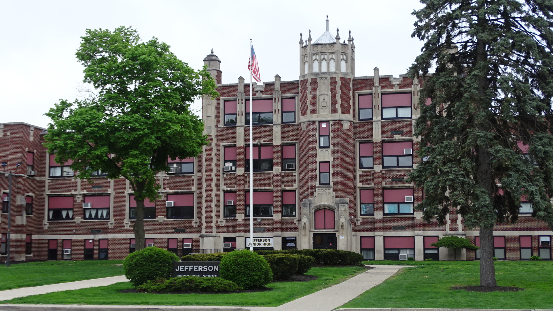 Jefferson Jr. High School paranormal