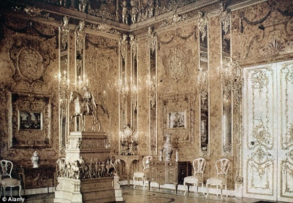 The story of the Amber Room