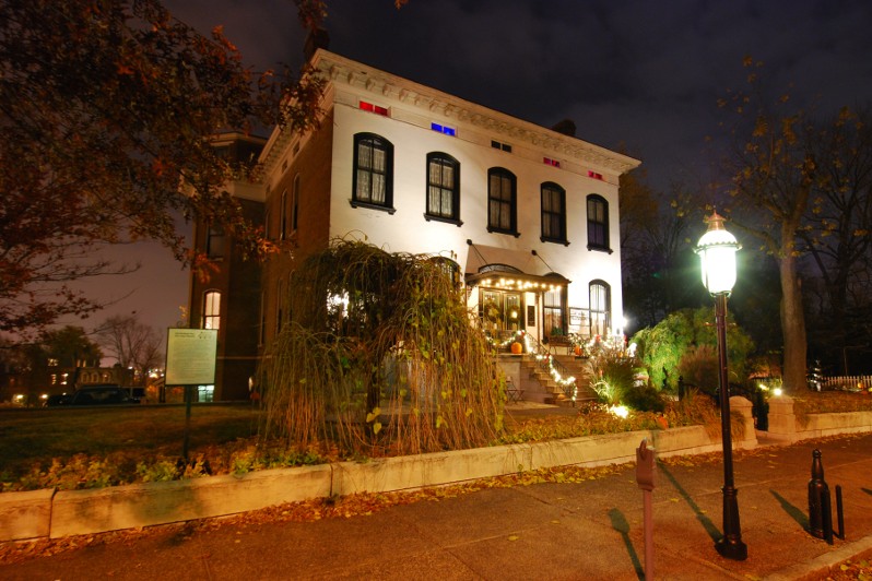 Lemp Mansion paranormal