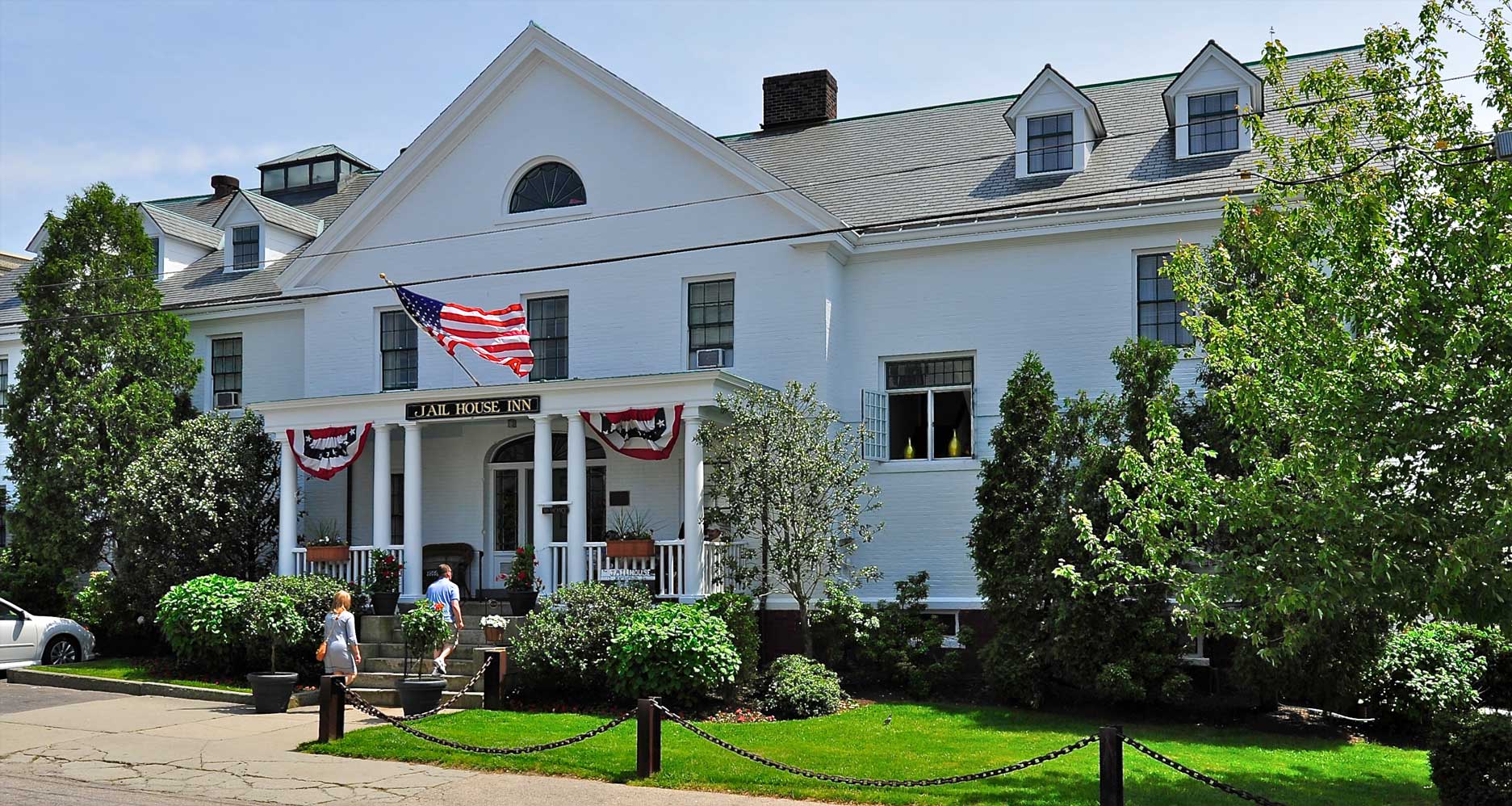 Jailhouse Inn Newport paranormal