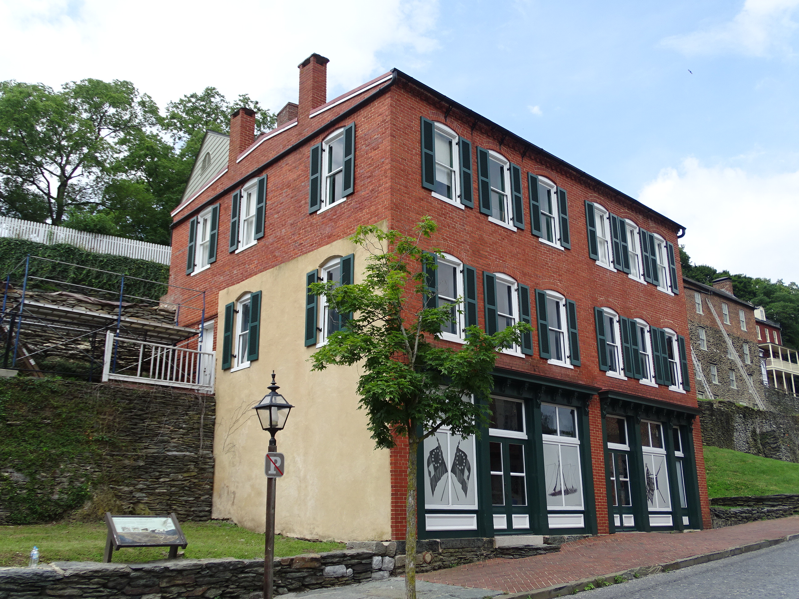 Harpers Ferry Civil War Museum paranormal