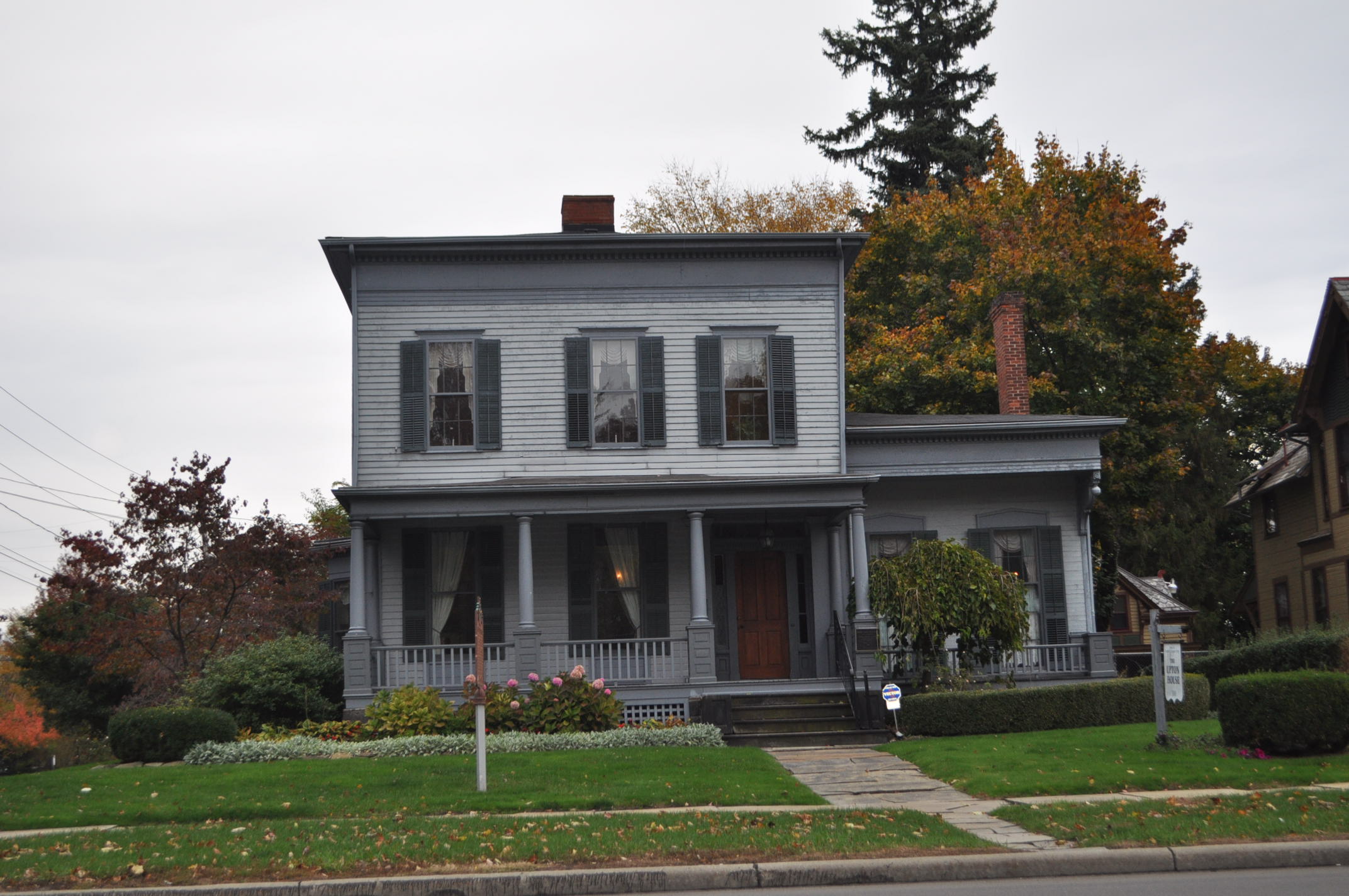 Harriet Taylor Upton House paranormal