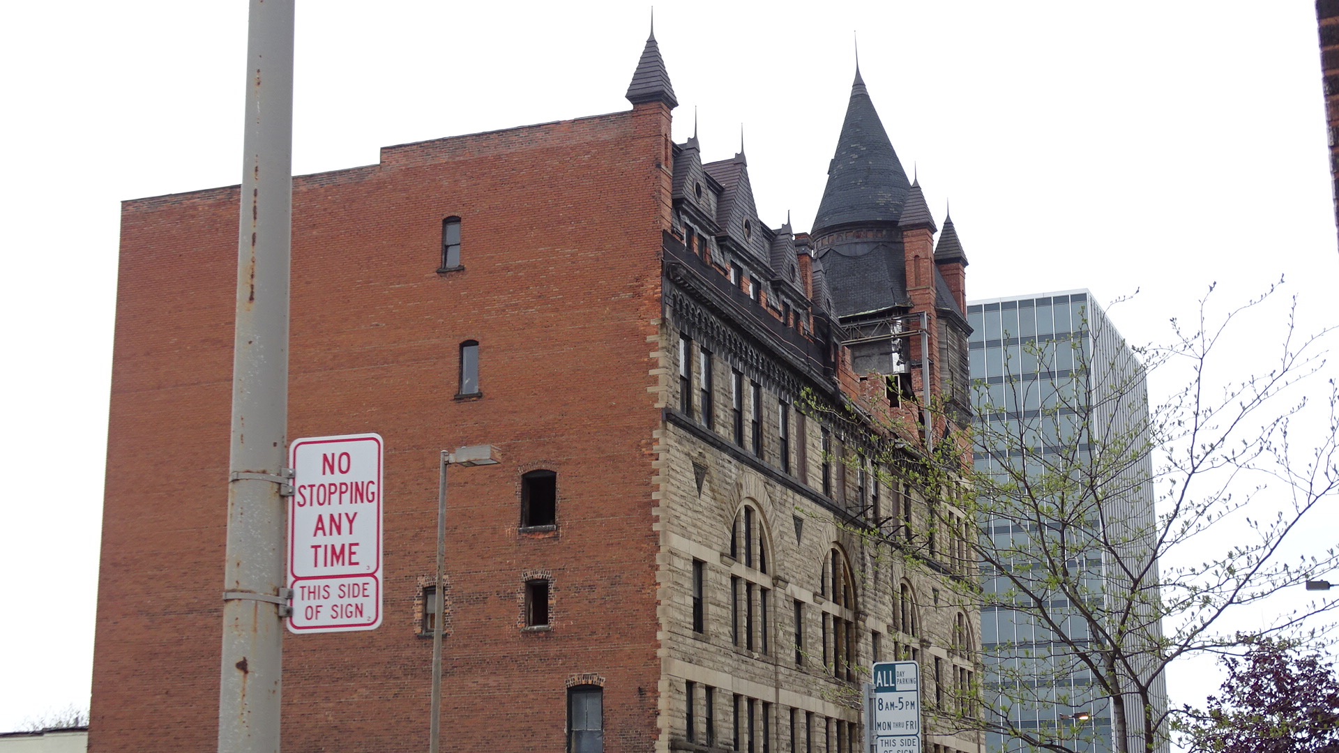 Pythian Castle - Toledo paranormal