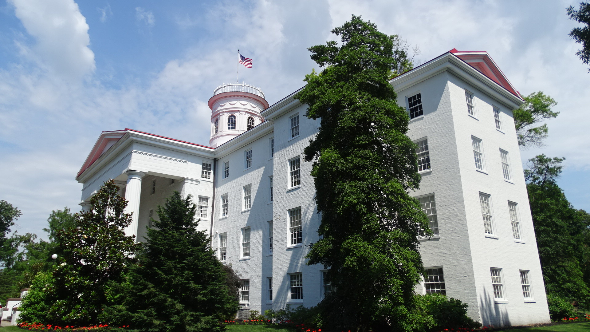 Pennsylvania Hall paranormal
