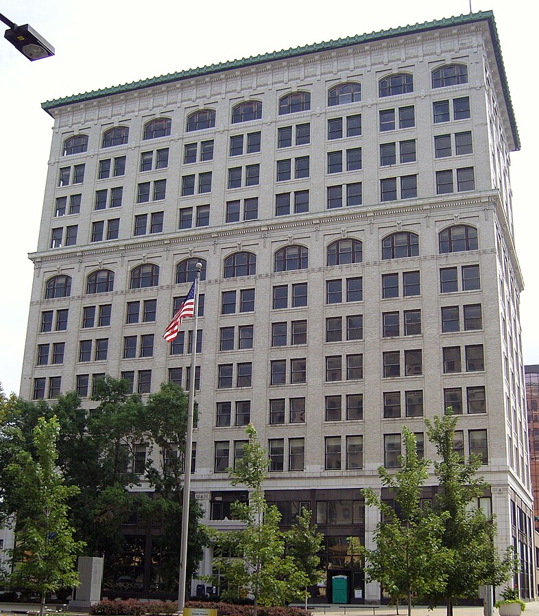 Stambaugh Building - DoubleTree by Hilton